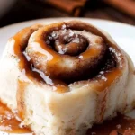 Easy-Chai-Cinnamon-Rolls-with-Caramel-Bakery-Style-Recipe