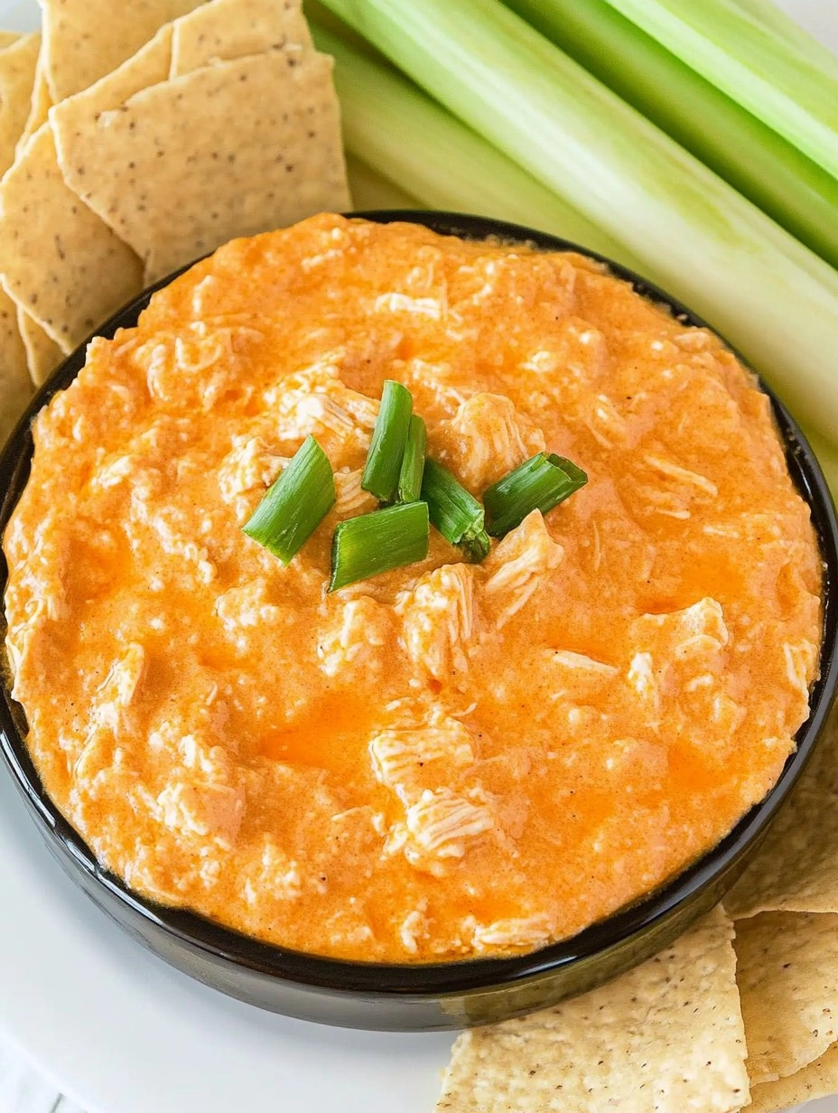 Slow Cooker Buffalo Chicken Dip