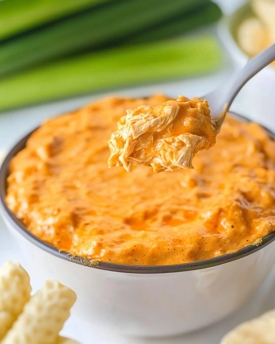 Slow Cooker Buffalo Chicken Dip