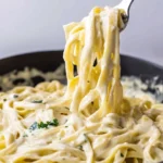Creamy-Alfredo-Sauce-Homemade-Creamy-Alfredo-Recipe