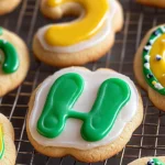 Soft-Sugar-Cookies-with-Professional-Royal-Icing-Recipe